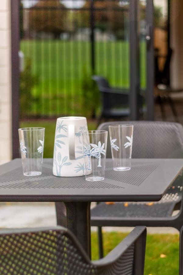 Appartement Peaceful Park View Townhouse 2 Bed W/Carpark à Christchurch Extérieur photo