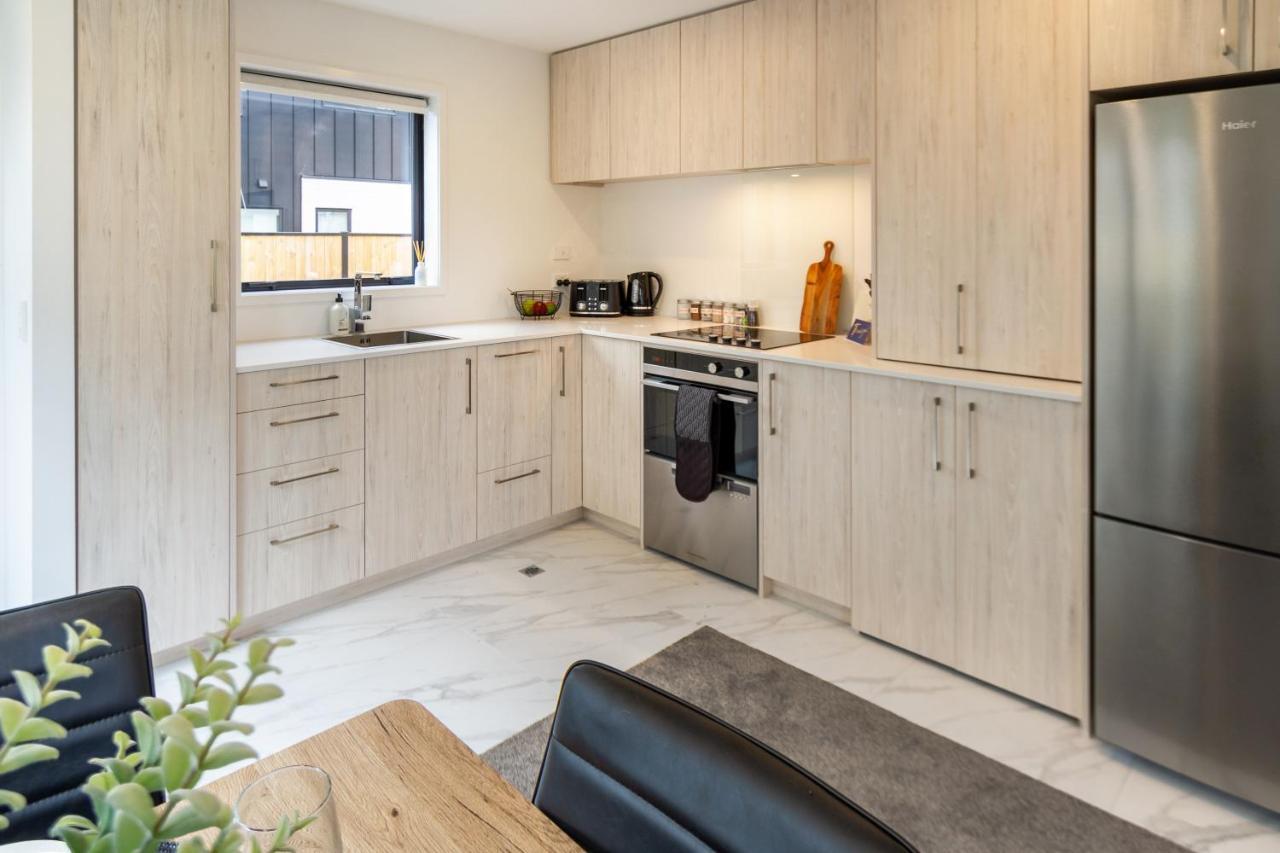 Appartement Peaceful Park View Townhouse 2 Bed W/Carpark à Christchurch Extérieur photo